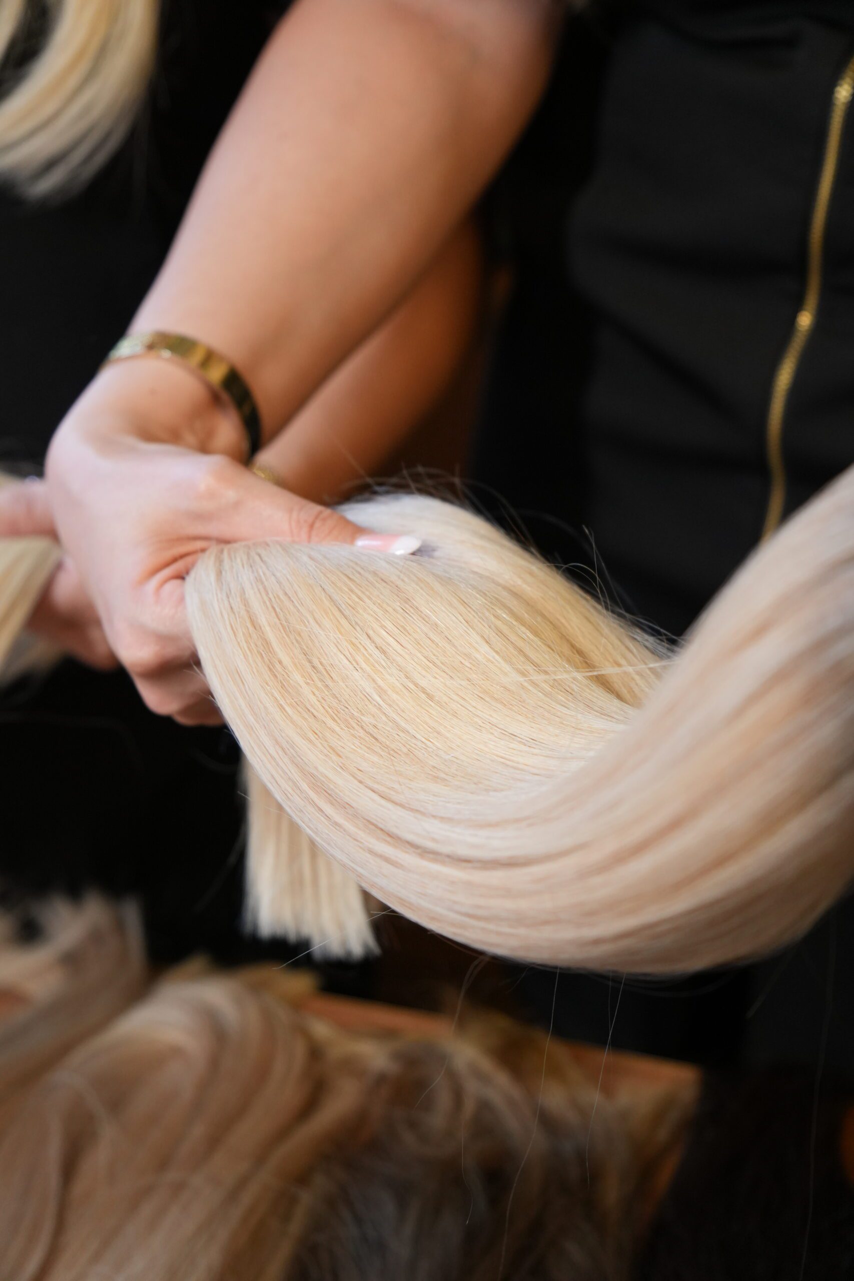 Mega Hair loiro e natural em Londrina – Tons perfeitos Mega Hair loiro e natural em Londrina – Tons perfeitos